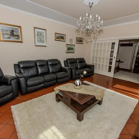Ninfea Lux Apartmán Tavullia